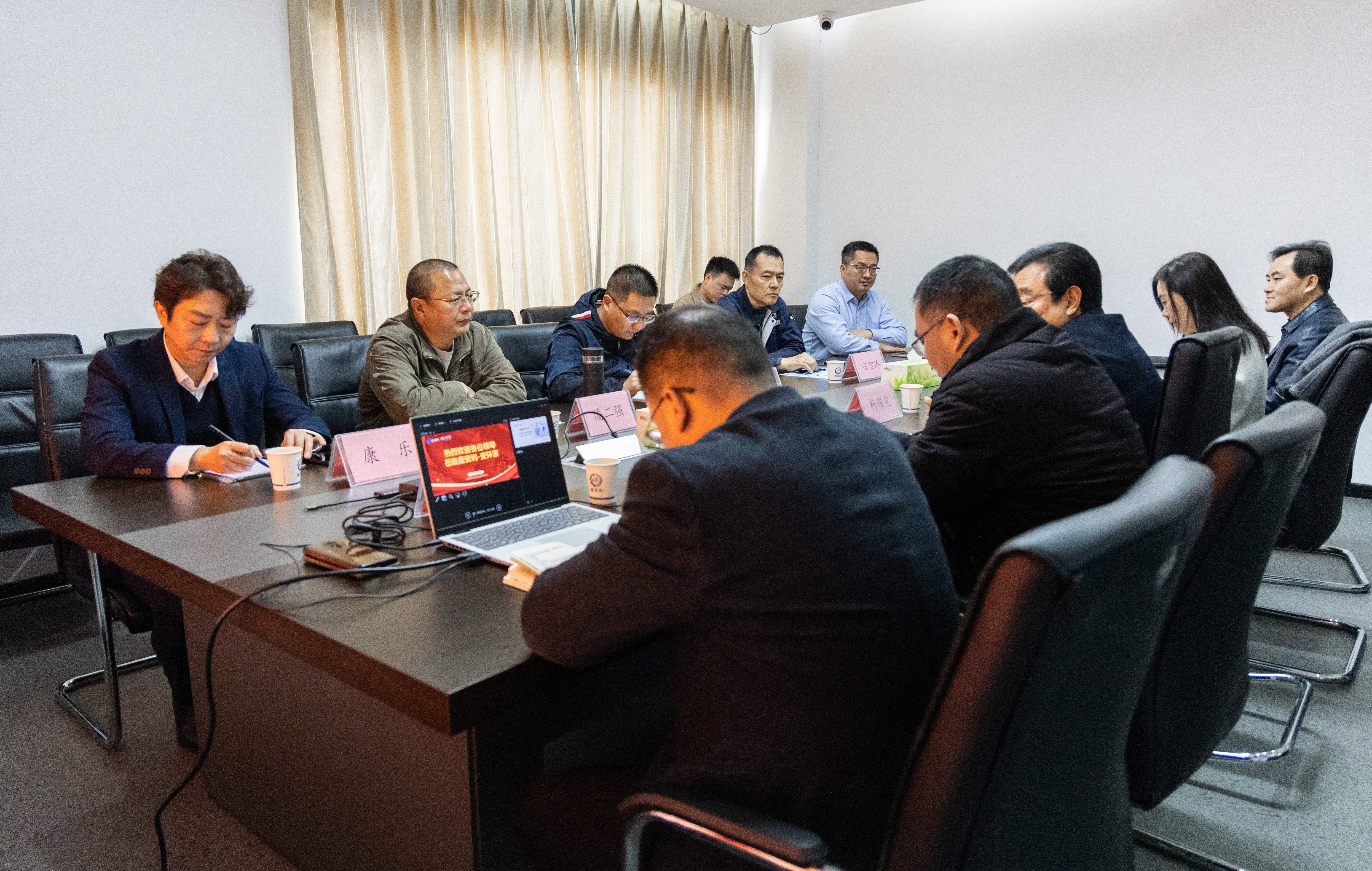 安鑫服務無憂企業(yè)客戶業(yè)務座談會成功舉辦，共探安全風險管理新路徑
